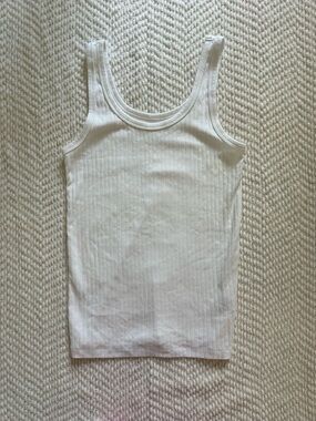 Aerie White Ribbed Tank Top Size M